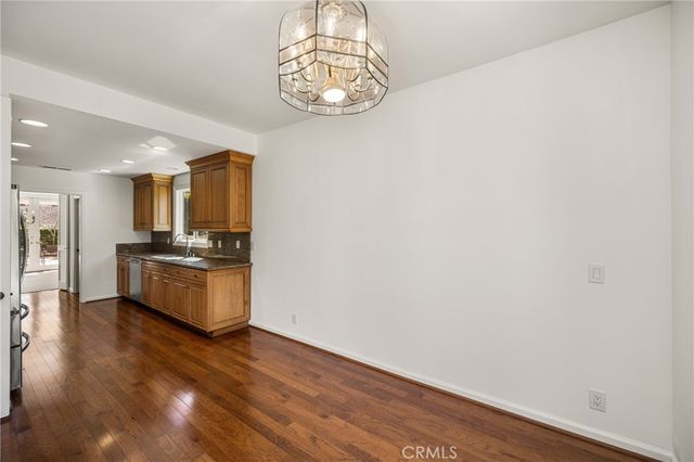 5 Rue Fontainbleau, Newport Beach, CA 92660