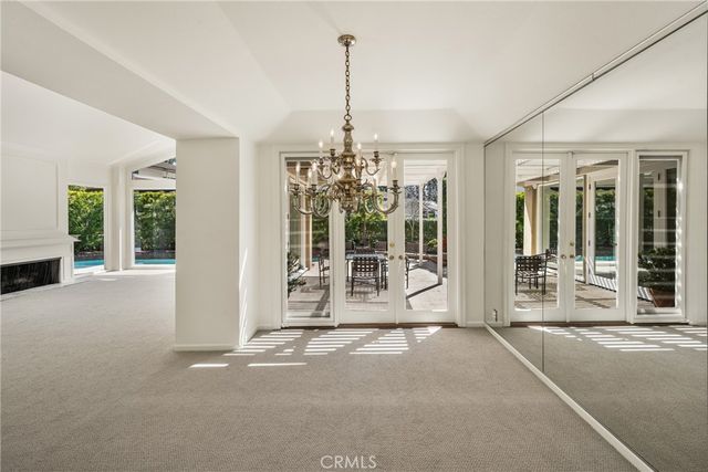 5 Rue Fontainbleau, Newport Beach, CA 92660