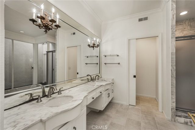 5 Rue Fontainbleau, Newport Beach, CA 92660