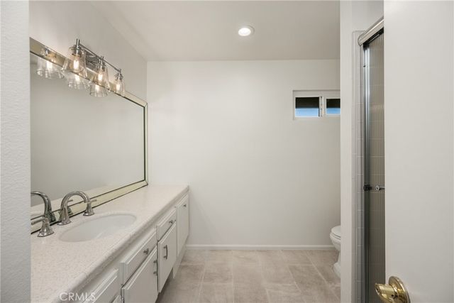 5 Rue Fontainbleau, Newport Beach, CA 92660