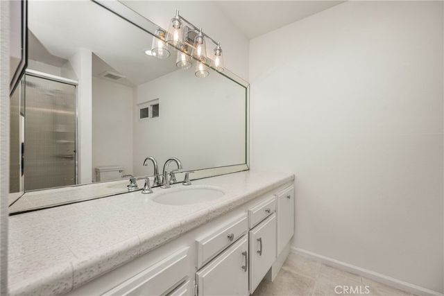 5 Rue Fontainbleau, Newport Beach, CA 92660