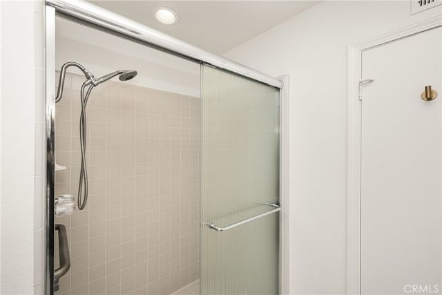 5 Rue Fontainbleau, Newport Beach, CA 92660