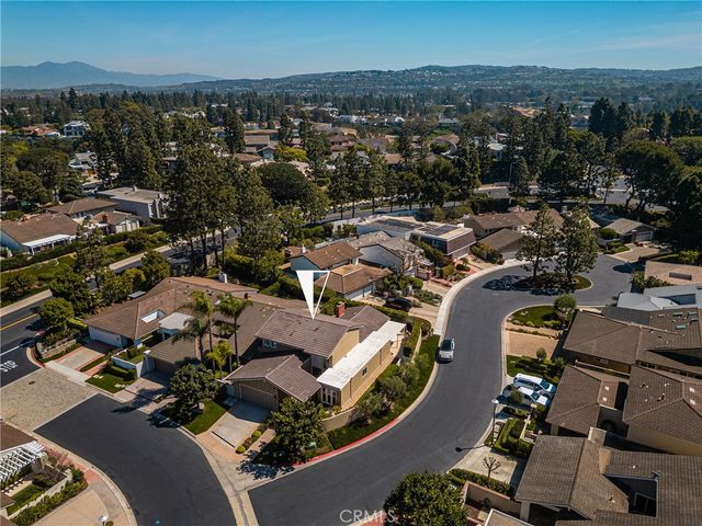 5 Rue Fontainbleau, Newport Beach, CA 92660