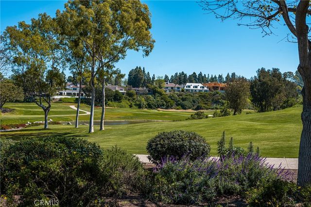 5 Rue Fontainbleau, Newport Beach, CA 92660