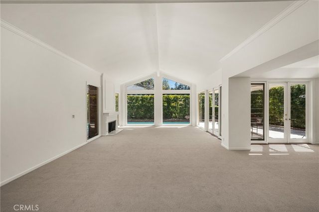 5 Rue Fontainbleau, Newport Beach, CA 92660