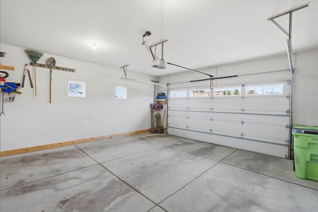 S70W15775 Sandalwood DRIVE, Muskego, WI 53150