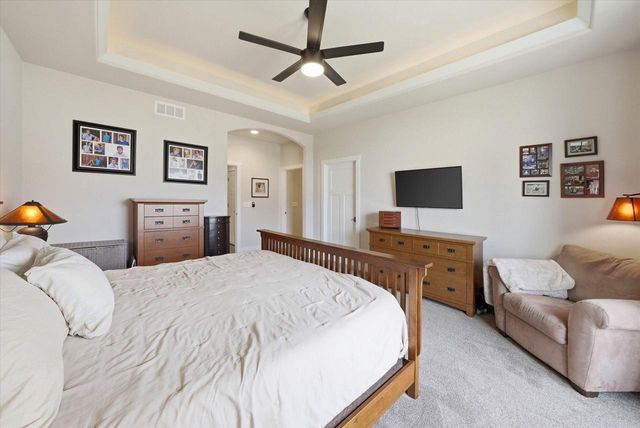 S70W15775 Sandalwood DRIVE, Muskego, WI 53150