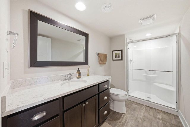 S70W15775 Sandalwood DRIVE, Muskego, WI 53150