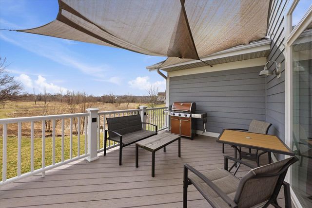 S70W15775 Sandalwood DRIVE, Muskego, WI 53150