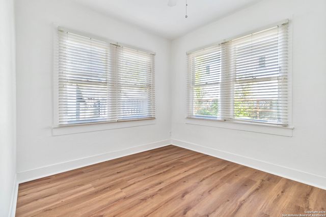 749 E ASHBY PL, San Antonio, TX 78212