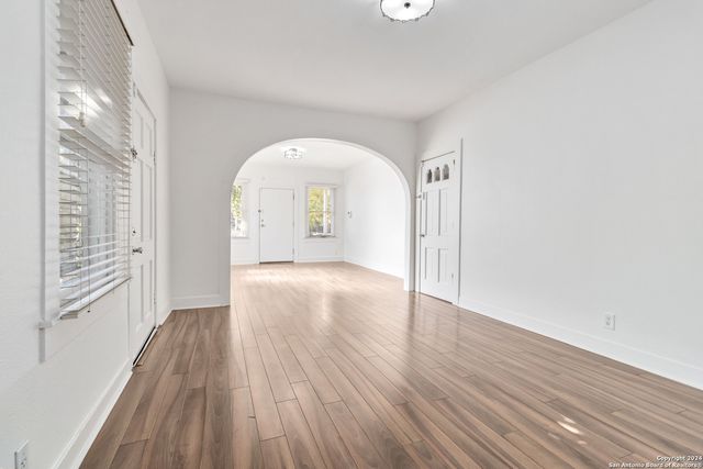 749 E ASHBY PL, San Antonio, TX 78212