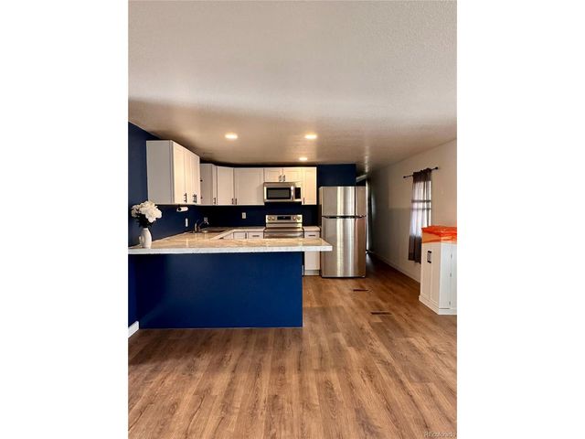 575 2nd St, Bennett, CO 80102