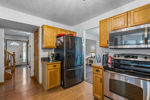 8910 SEDONA Court, Lewis Center, OH 43035