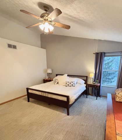 8910 SEDONA Court, Lewis Center, OH 43035