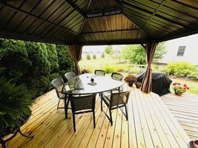 8910 SEDONA Court, Lewis Center, OH 43035