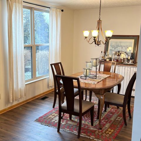 8910 SEDONA Court, Lewis Center, OH 43035