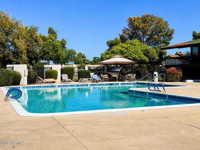 1550 N STAPLEY Drive 52, Mesa, AZ 85203