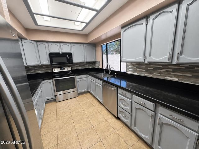 1550 N STAPLEY Drive 52, Mesa, AZ 85203