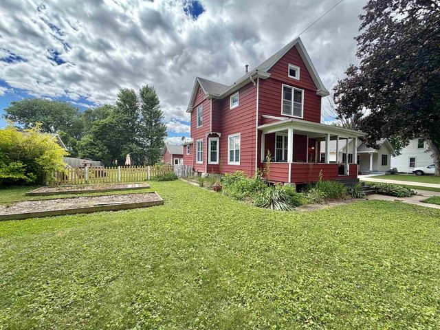 127 Weber Street, Walworth, WI 53184