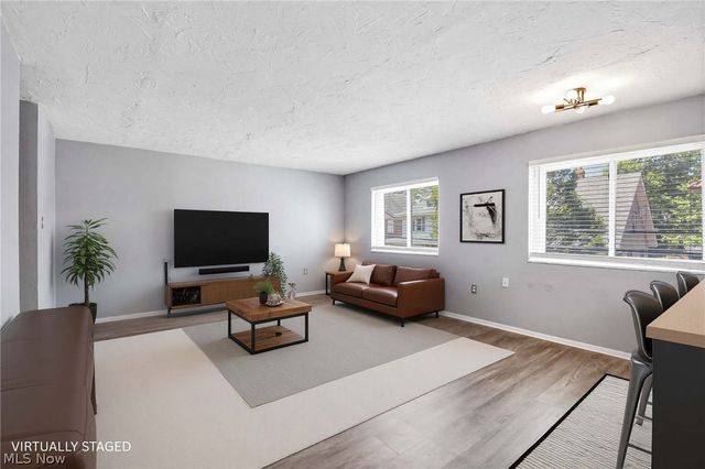 12029 Clifton Boulevard 204, Lakewood, OH 44107