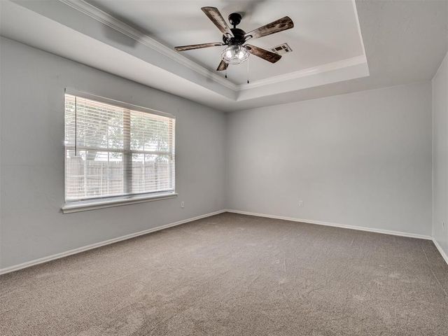 11108 SW 8th Street, Yukon, OK 73099