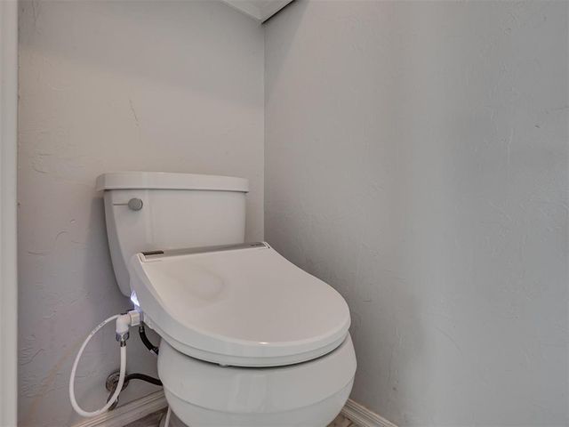 11108 SW 8th Street, Yukon, OK 73099