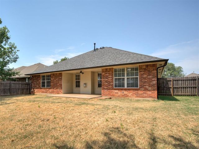11108 SW 8th Street, Yukon, OK 73099