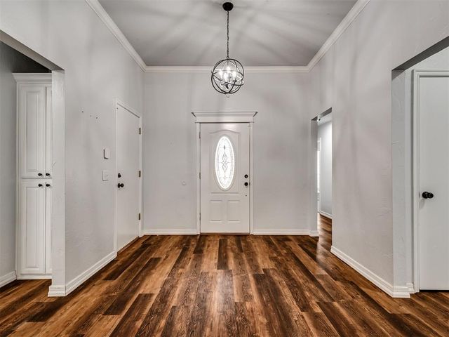11108 SW 8th Street, Yukon, OK 73099