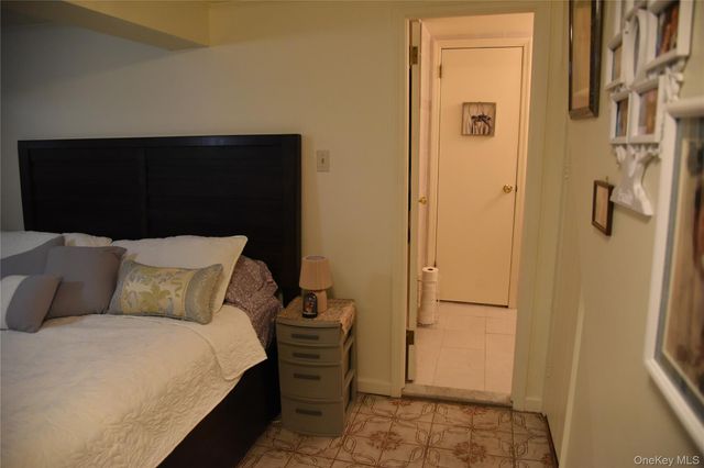 3236 Radio Drive, Bronx, NY 10465