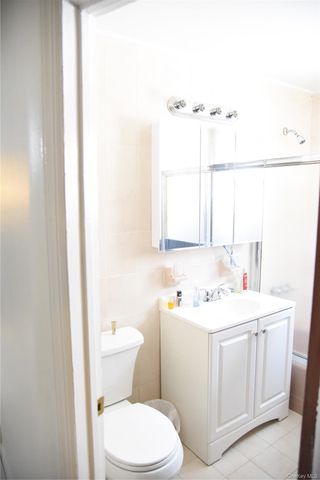 3236 Radio Drive, Bronx, NY 10465