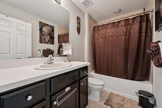 593 NW Avon Ave, Port St Lucie, FL 34983