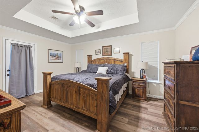 1017 W Pittsburg Place, Broken Arrow, OK 74012