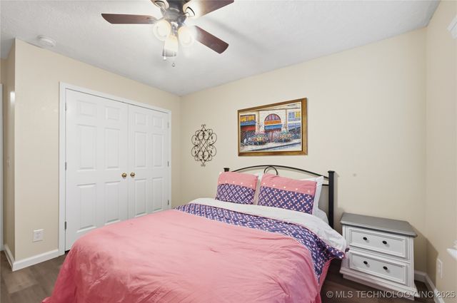 1017 W Pittsburg Place, Broken Arrow, OK 74012