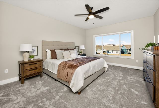 9101 Robinson Drive, West Des Moines, IA 50266