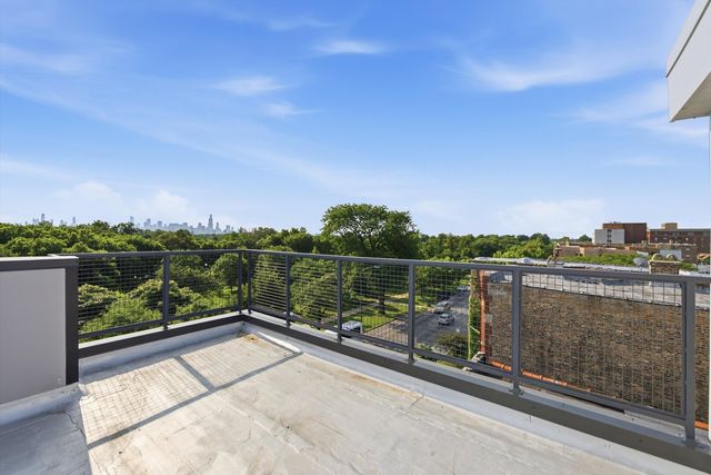1244 N Kedzie Avenue 4, Chicago, IL 60651