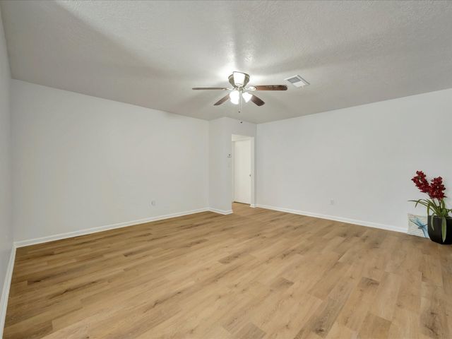 1003 Richvale Lane, Houston, TX 77062