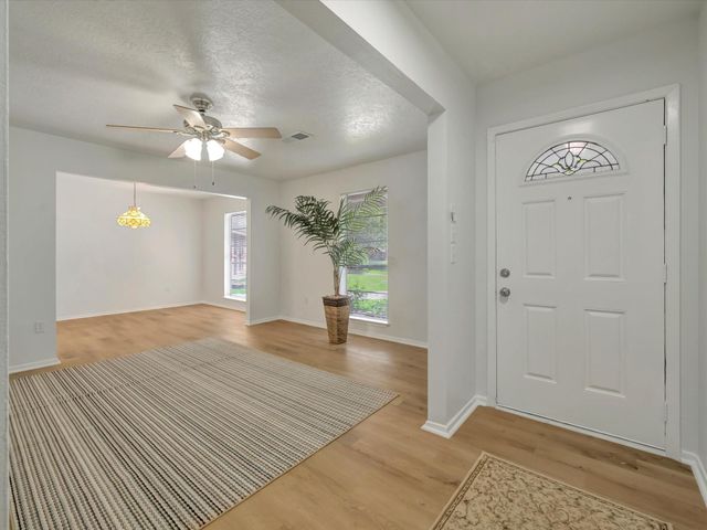 1003 Richvale Lane, Houston, TX 77062