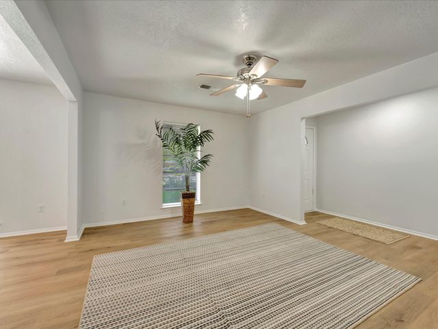 1003 Richvale Lane, Houston, TX 77062