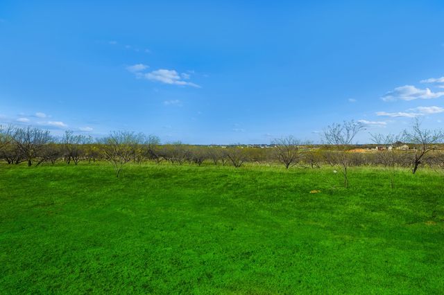 7660 N Evelyn Lane, Northlake, TX 76226