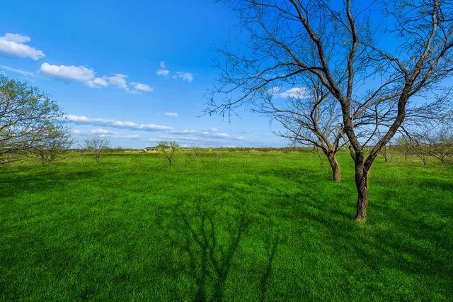 7660 N Evelyn Lane, Northlake, TX 76226