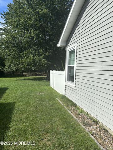 23 Hastings Drive, Forked River, NJ 08731