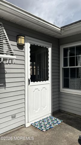 23 Hastings Drive, Forked River, NJ 08731