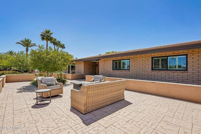 855 N VILLA NUEVA Drive, Litchfield Park, AZ 85340
