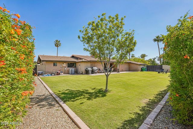 855 N VILLA NUEVA Drive, Litchfield Park, AZ 85340