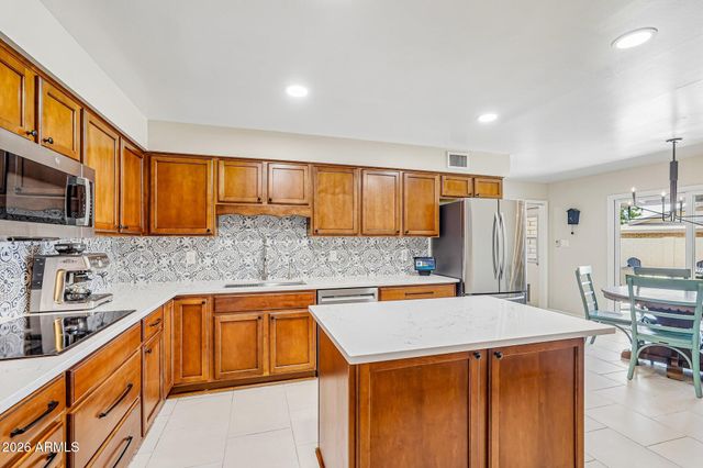 855 N VILLA NUEVA Drive, Litchfield Park, AZ 85340
