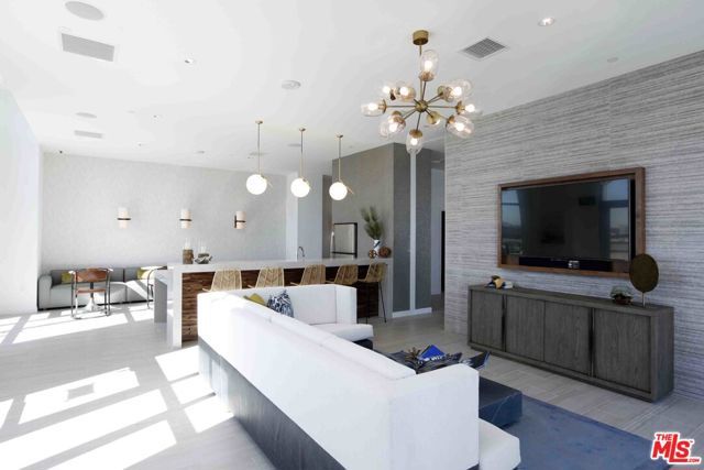 707 E Ocean Boulevard 1008, Long Beach, CA 90802