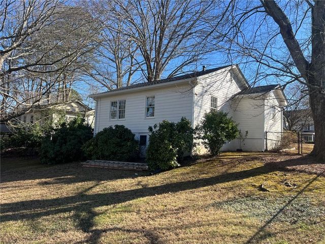 2254 N Shallowford Road, Atlanta, GA 30341