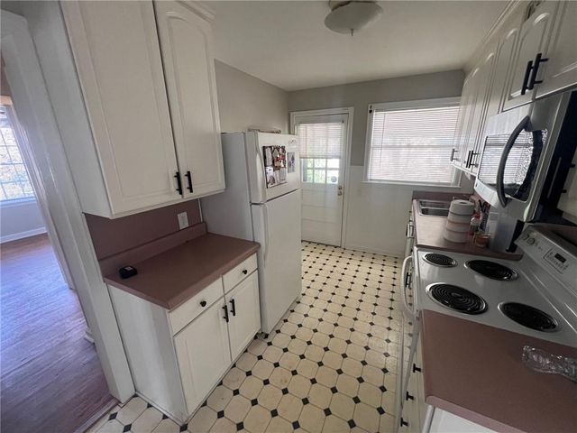 2254 N Shallowford Road, Atlanta, GA 30341