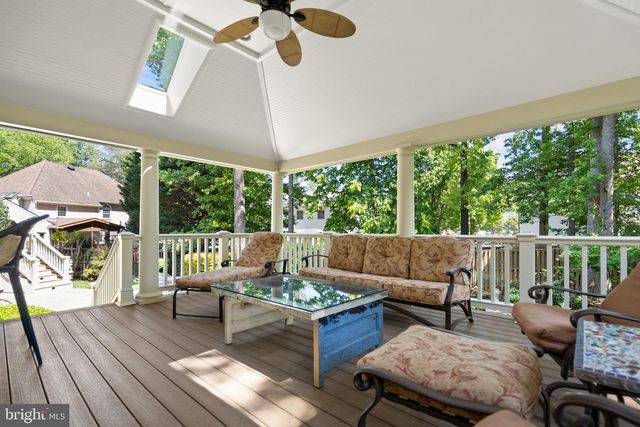 7905 BELLEFLOWER DR, Springfield, VA 22152