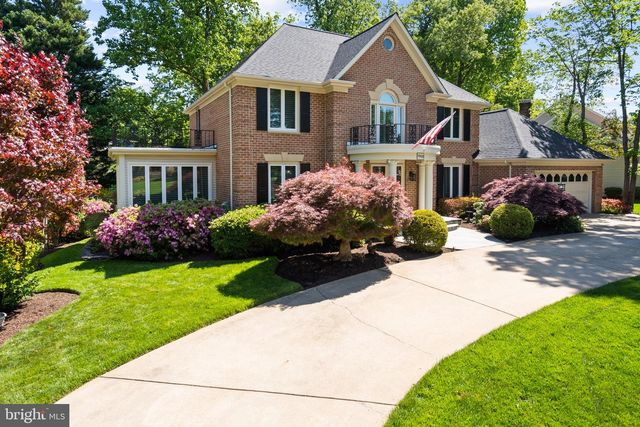 7905 BELLEFLOWER DR, Springfield, VA 22152